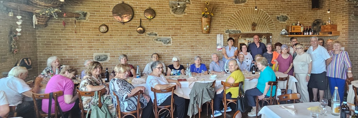 Airuno_pranzo_centro_anziani2.jpeg (350 KB)