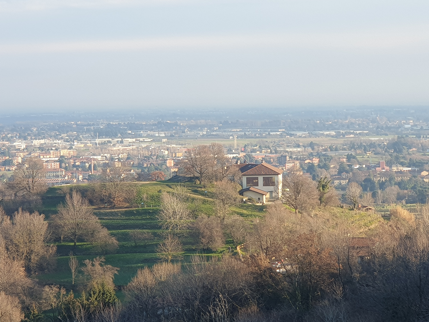 ParcoCuroneSede.jpg (683 KB)