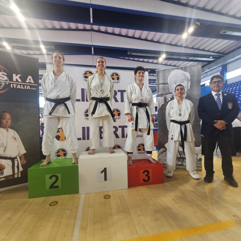RReiwa_karate-do_ai_nazionali_a_Porto_S._Giorgio10.jpeg (132 KB)