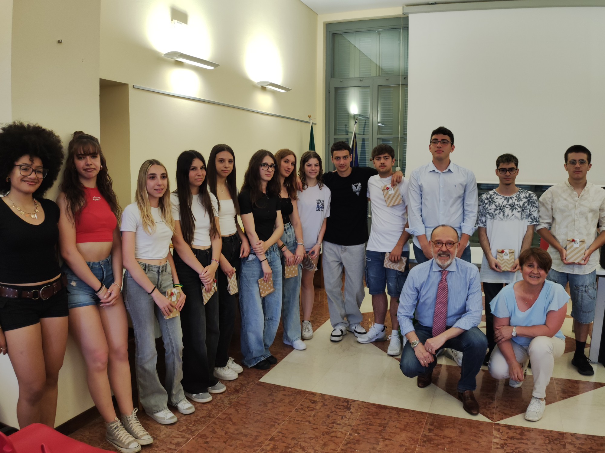 VerderioConsegnaCostituzione__6_.jpg (468 KB)