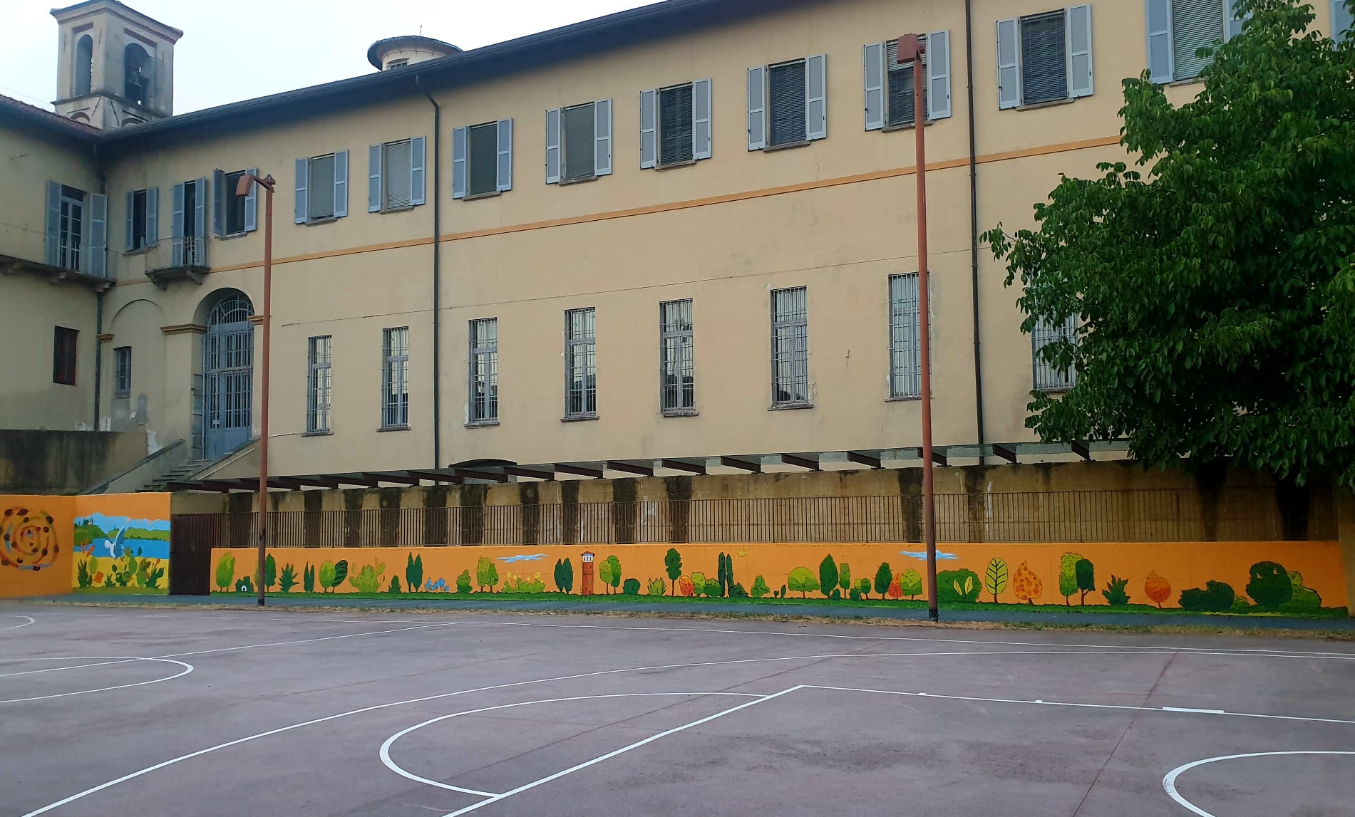 MerateMuralesScuola7.jpg (280 KB)
