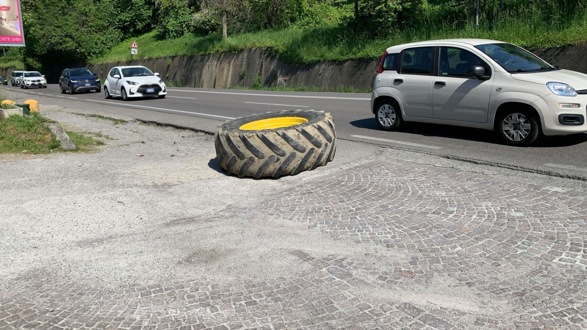 CalcoRuotaTrattore3.jpg (713 KB)