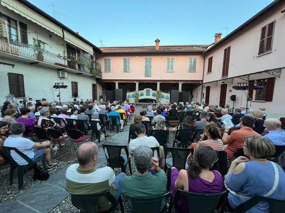 FestivalTeatroVilla2.jpg (223 KB)