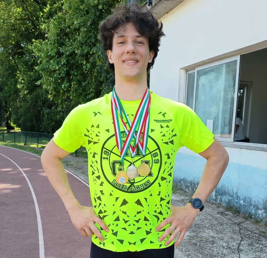 MerateAgnesiCampioni5.jpg (117 KB)