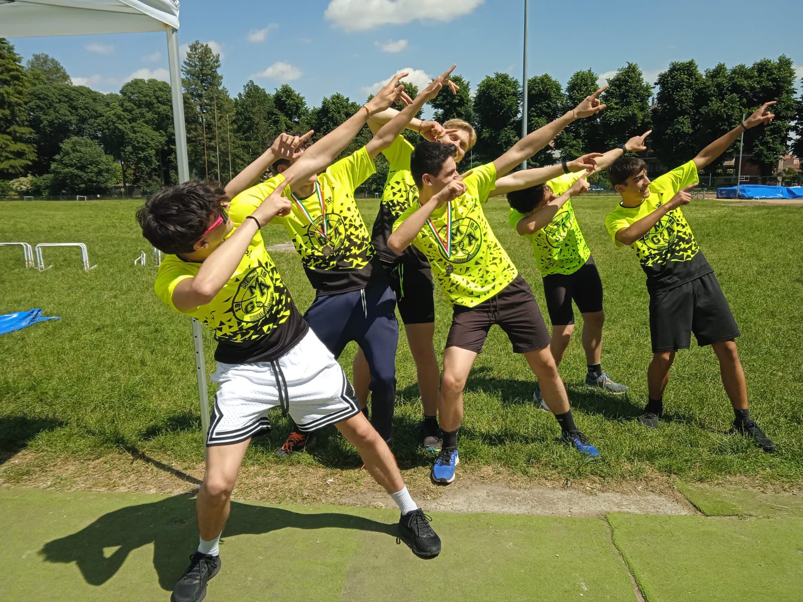 MerateAgnesiCampioni6.jpg (390 KB)