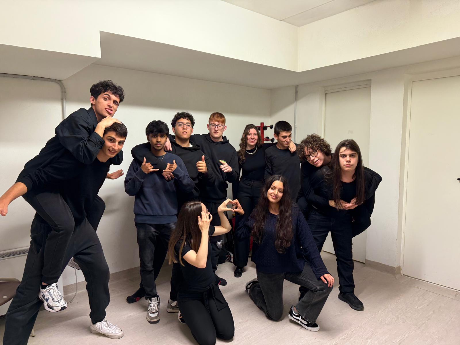 MerateFestivalLAIV4.jpg (159 KB)