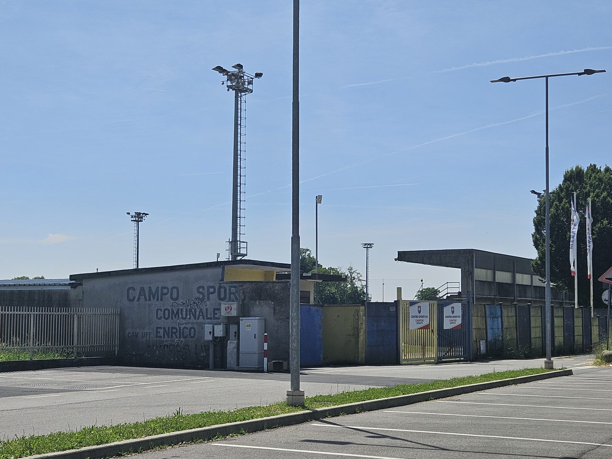 MerateSstadioFerrario2.jpg (359 KB)
