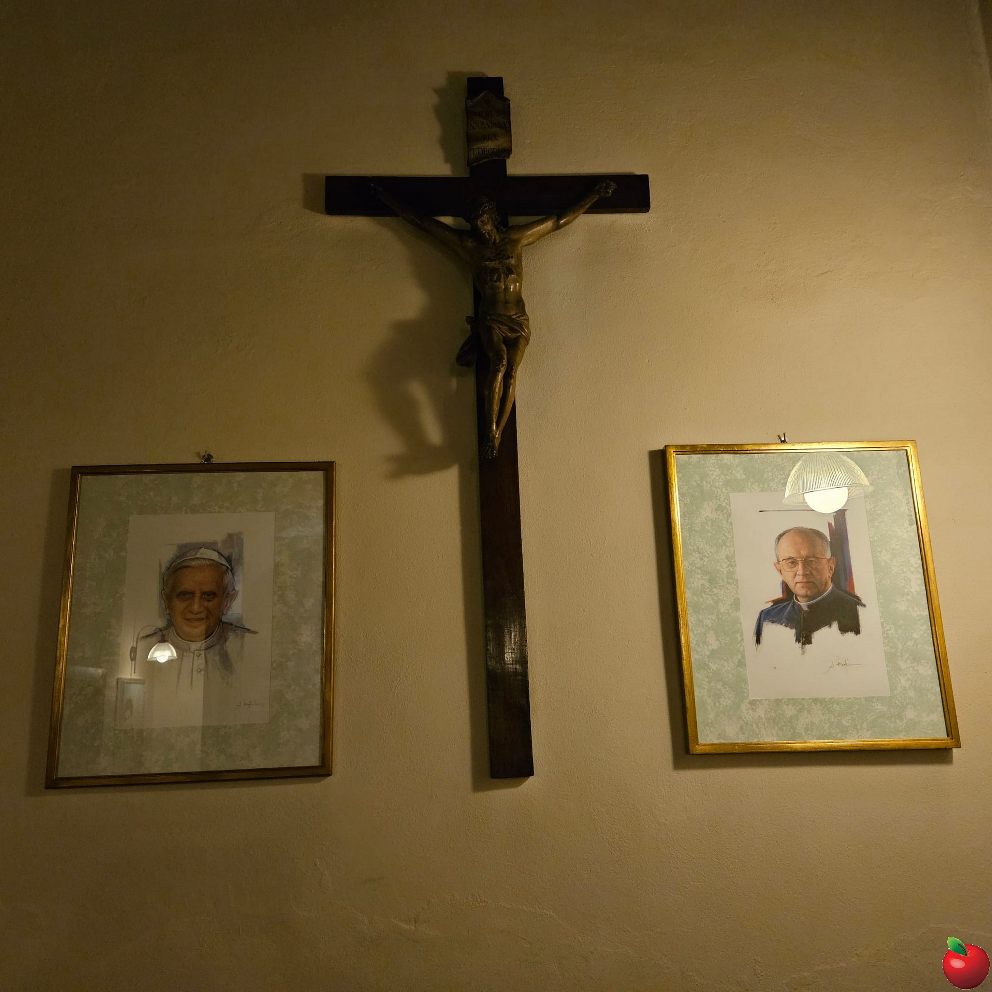 2MonasteroAnteRogo.jpg (552 KB)