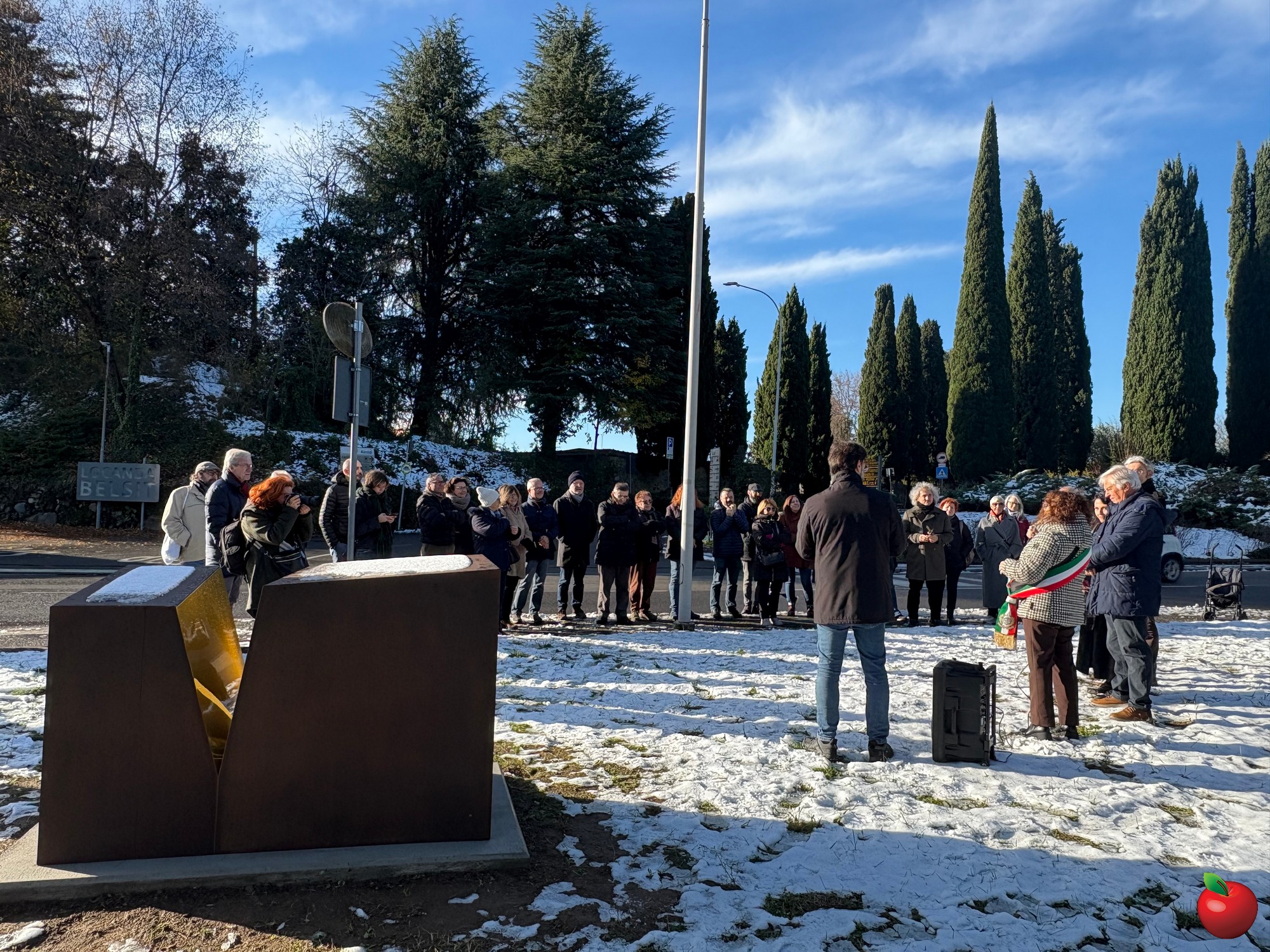 3PadIdFlue.jpg (985 KB)