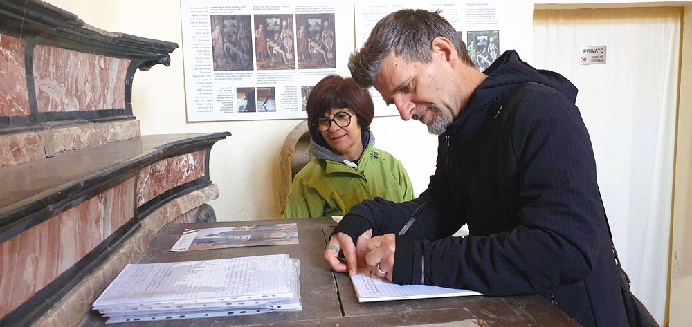 AddolorataVisitePersone3.jpg (120 KB)