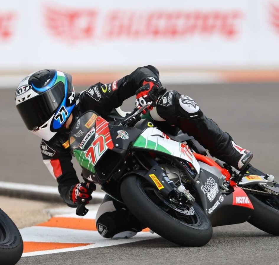 AleGasWorldSeries6.jpeg (203 KB)