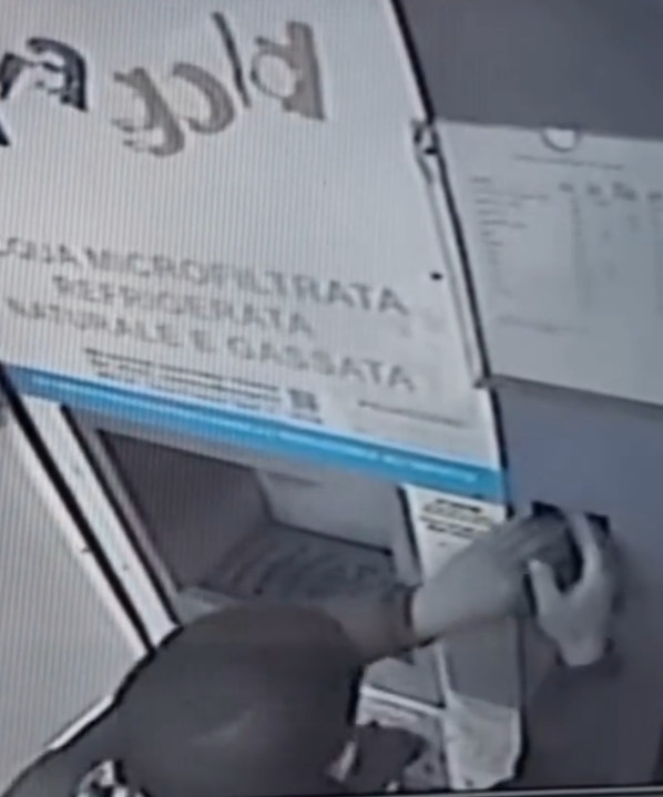 Casetta_acqua_Calco1.png (487 KB)