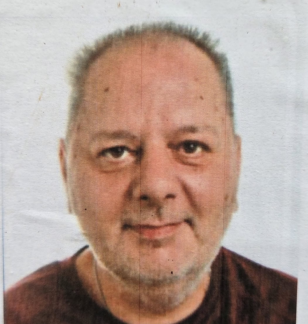 Castelli_Edoardo.jpg (259 KB)