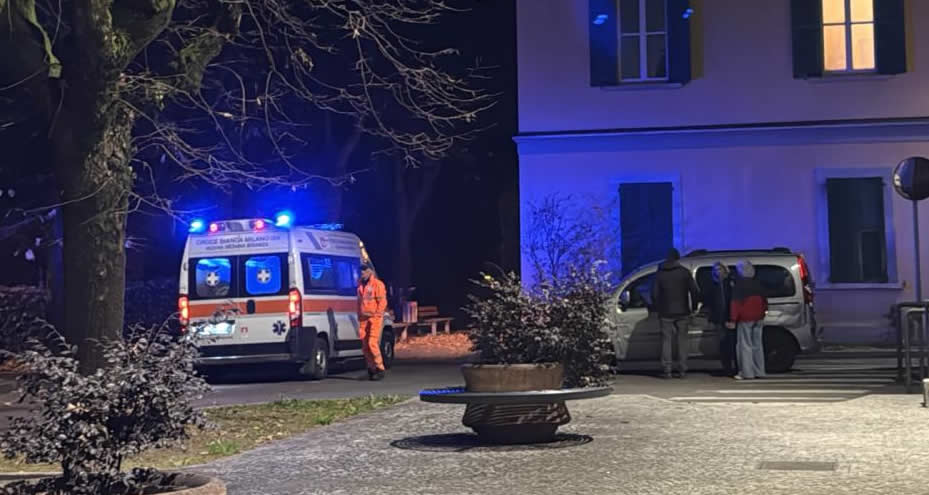 CernuscoRapinaSera2.jpg (60 KB)