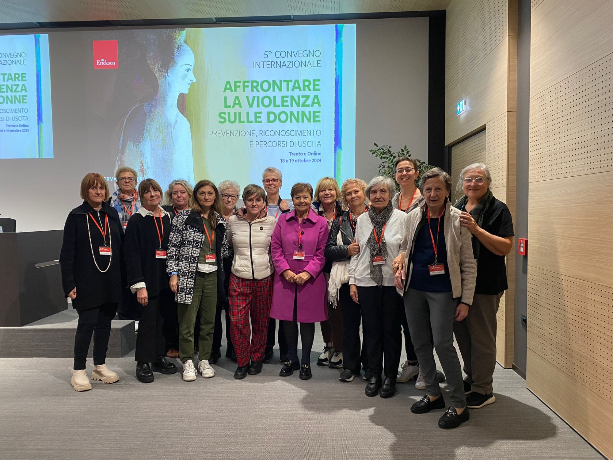 FotoRubricaDonne.jpg (660 KB)