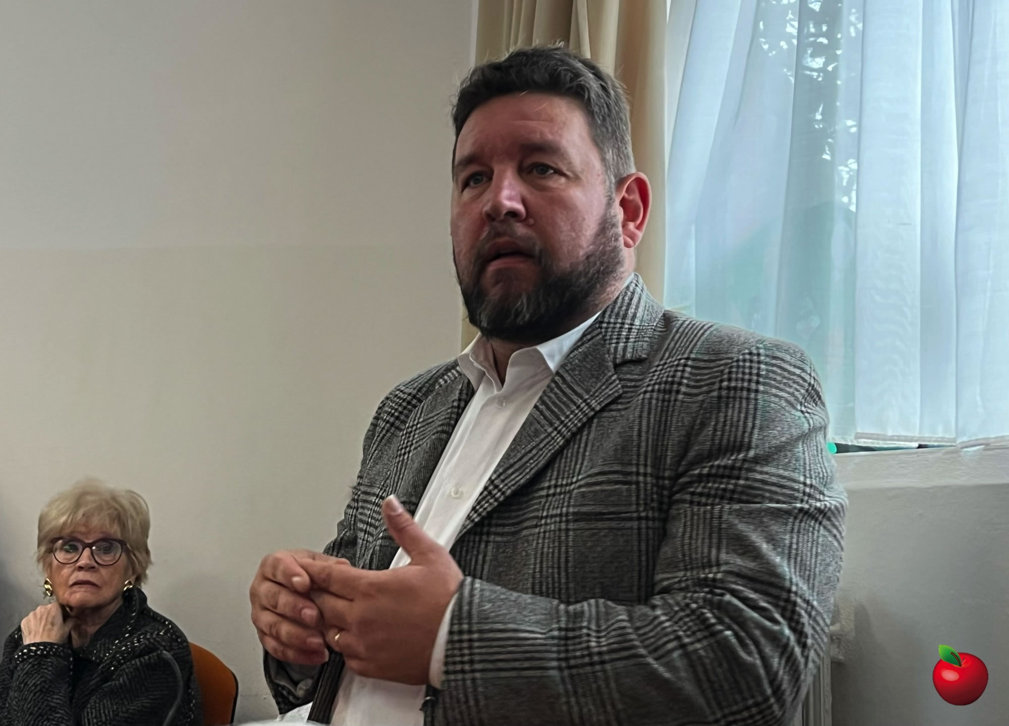 IvanPendeggiaEditoriale.jpg (269 KB)