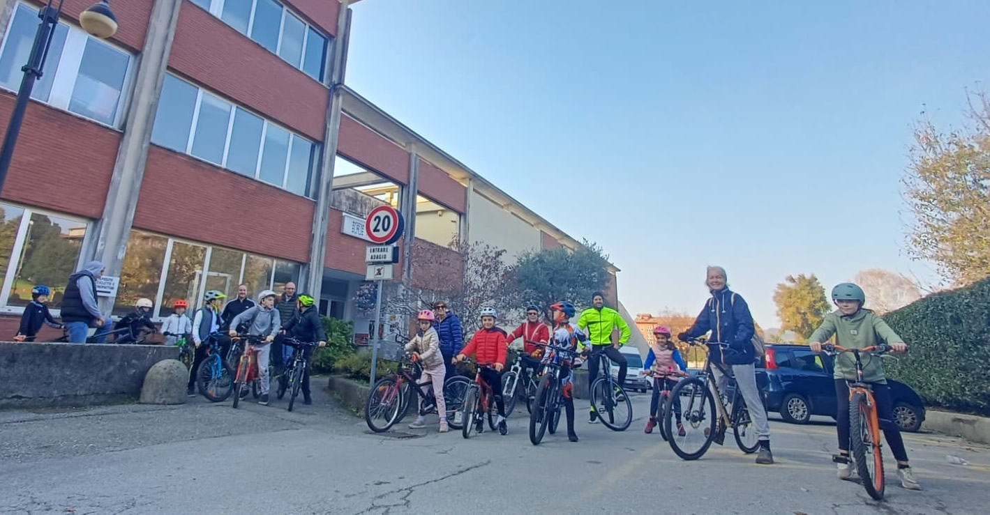 MerateBiciOratorio.jpg (224 KB)