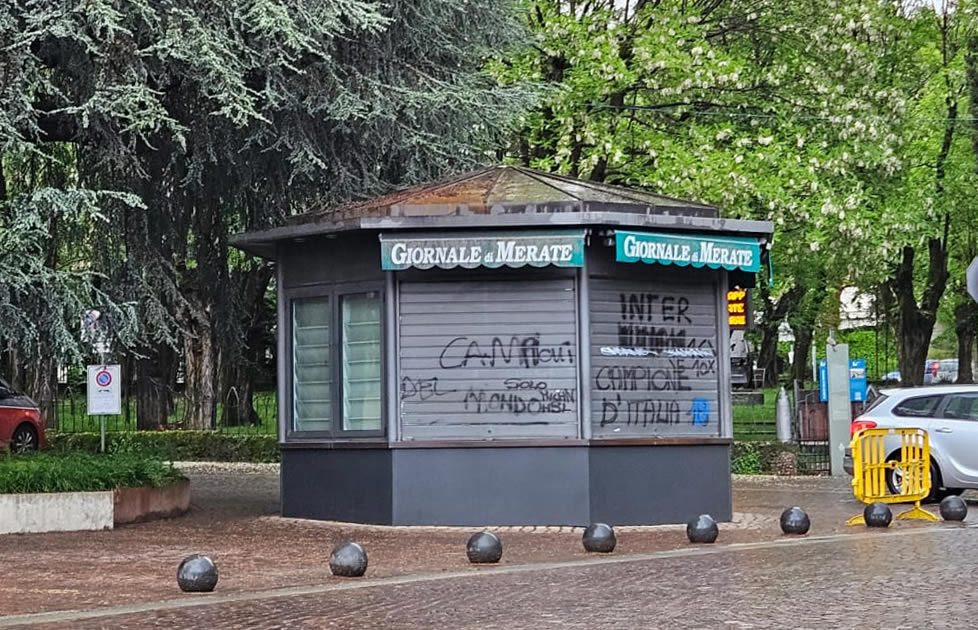 MerateEdicolaChiosco.jpg (172 KB)