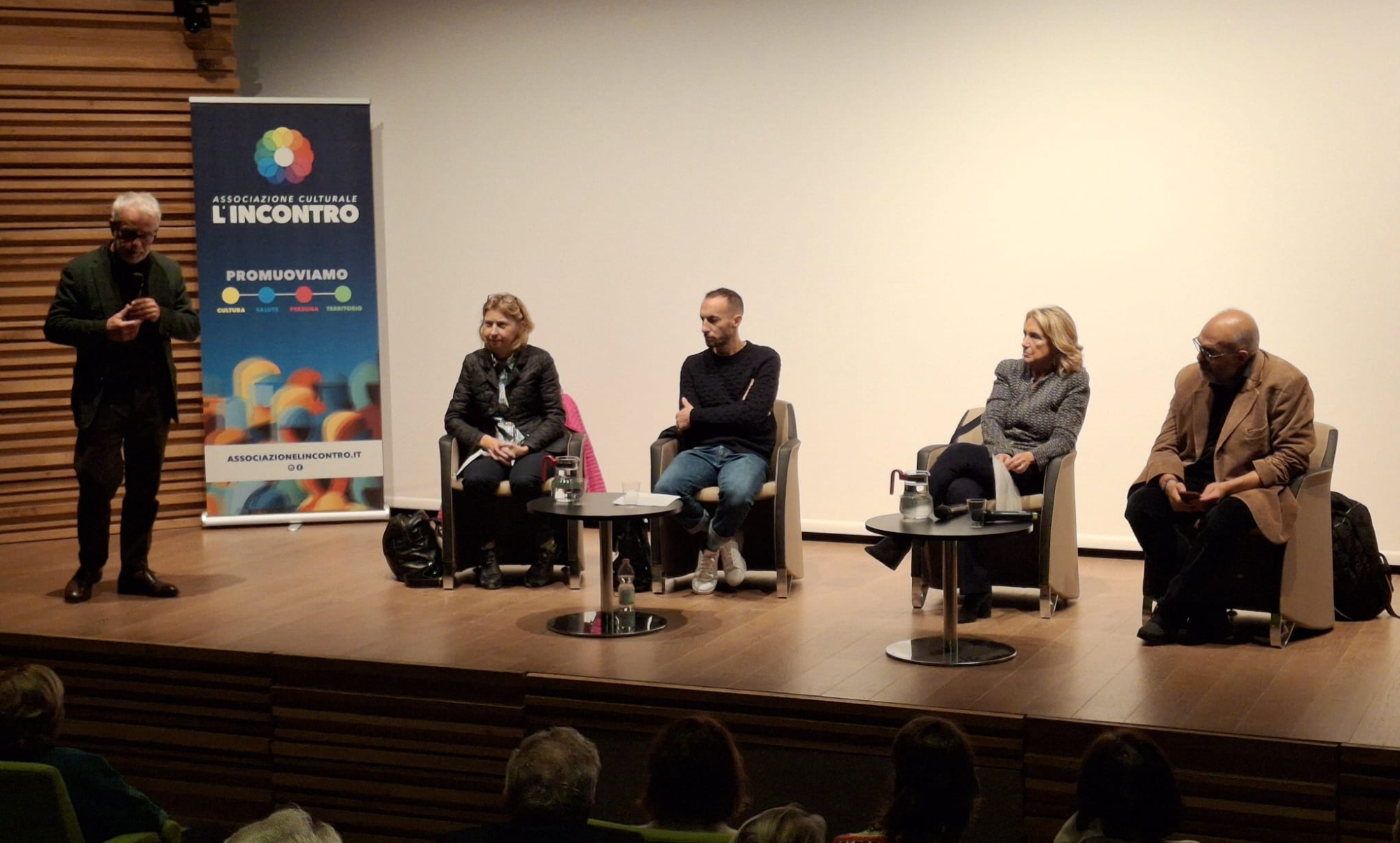 MerateSerataIncontro2.png (1.98 MB)