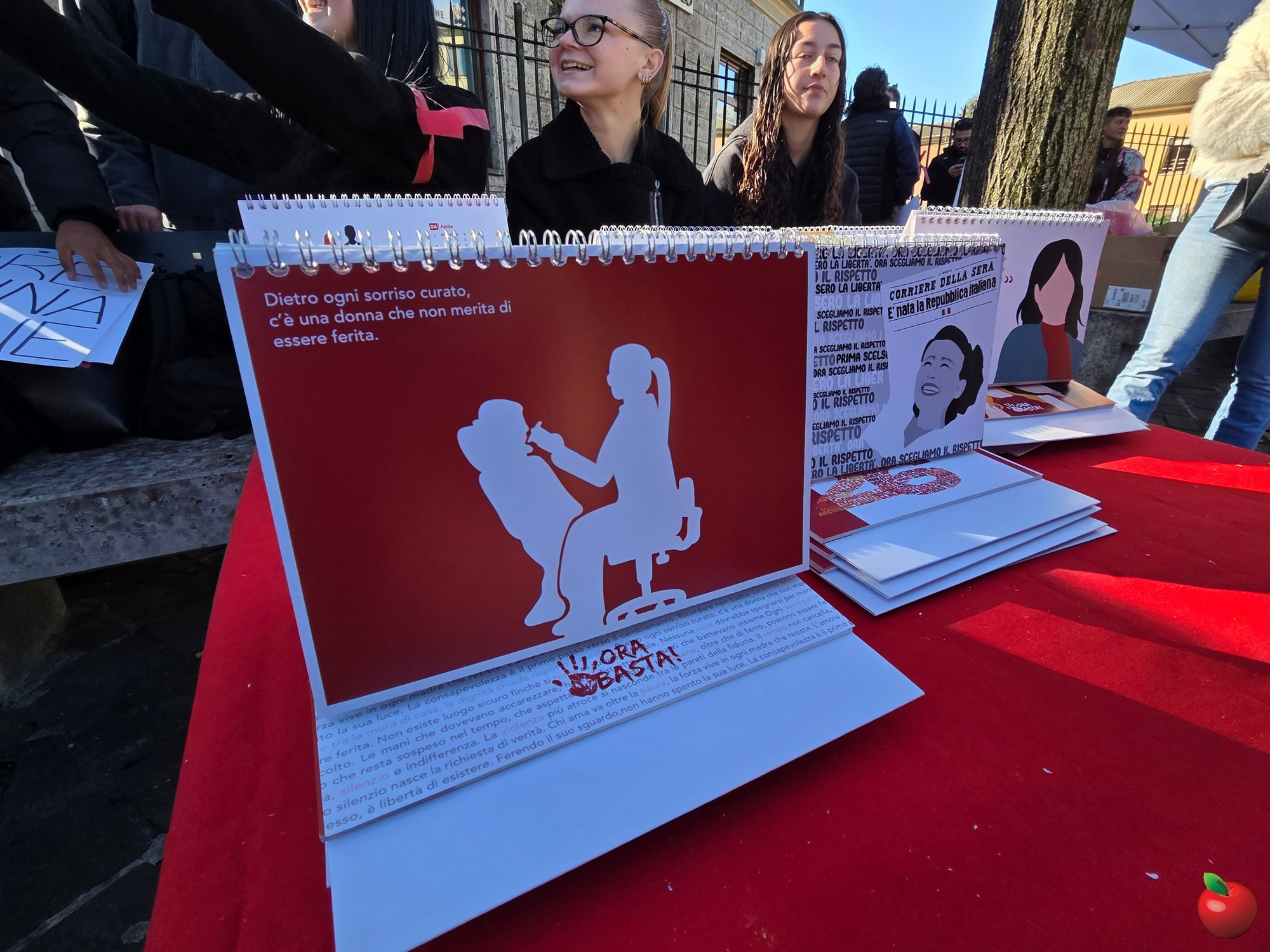 MerateStudentiViolenza3.jpg (600 KB)