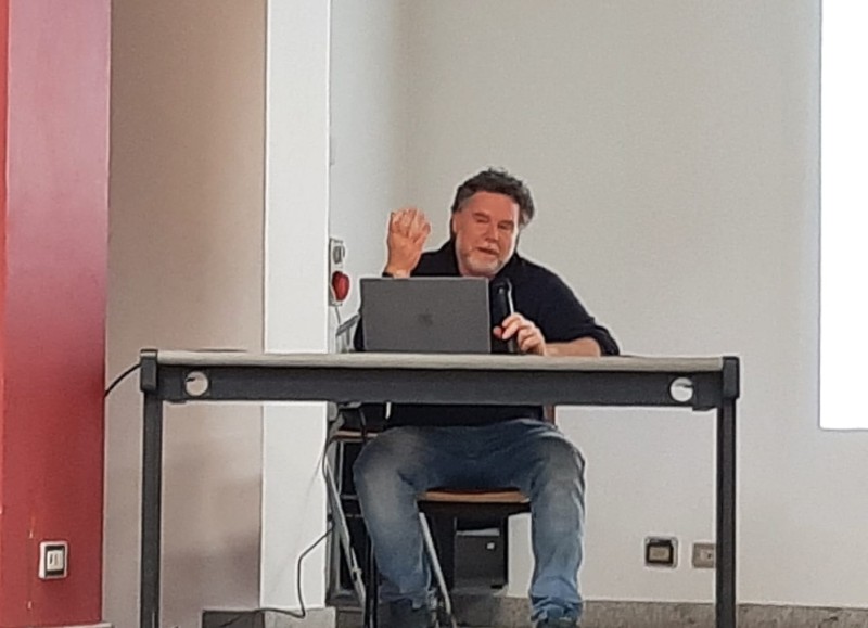 Merate_serata_africa2.jpeg (66 KB)