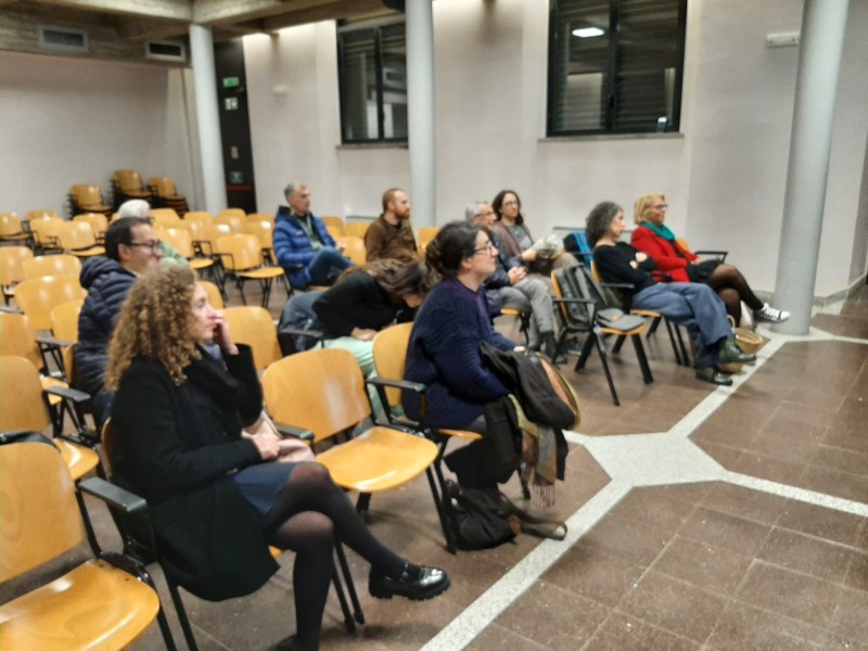 Merate_serata_africa3.jpeg (99 KB)