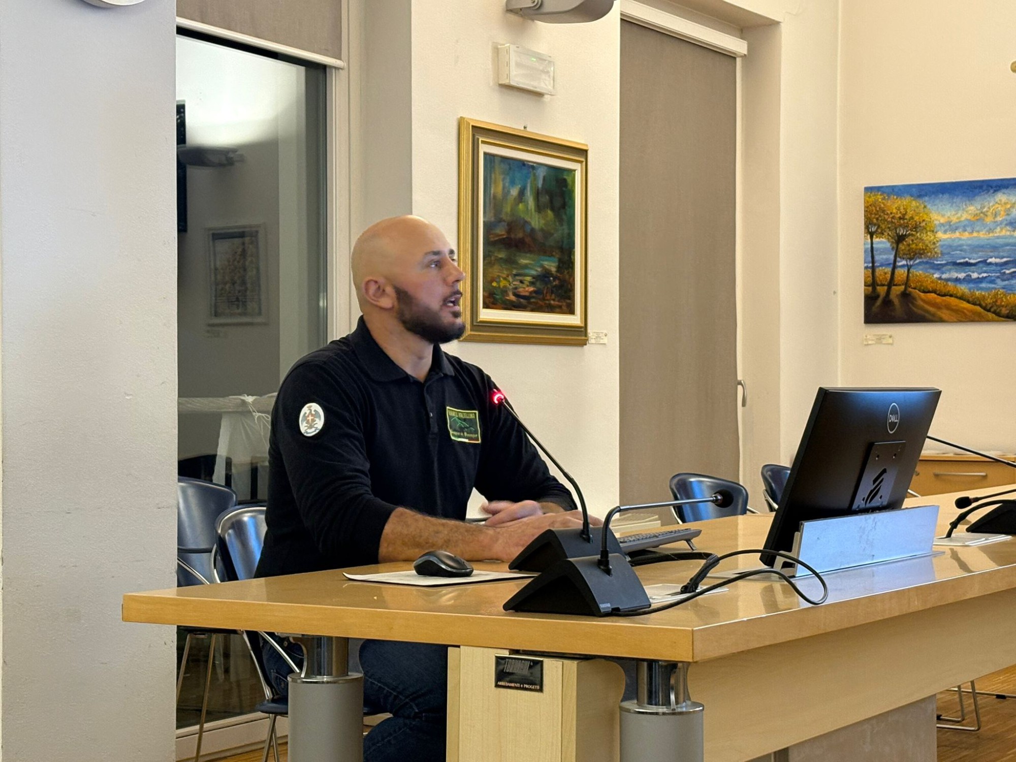 OlgiatePresentazioneLibro4.jpg (487 KB)