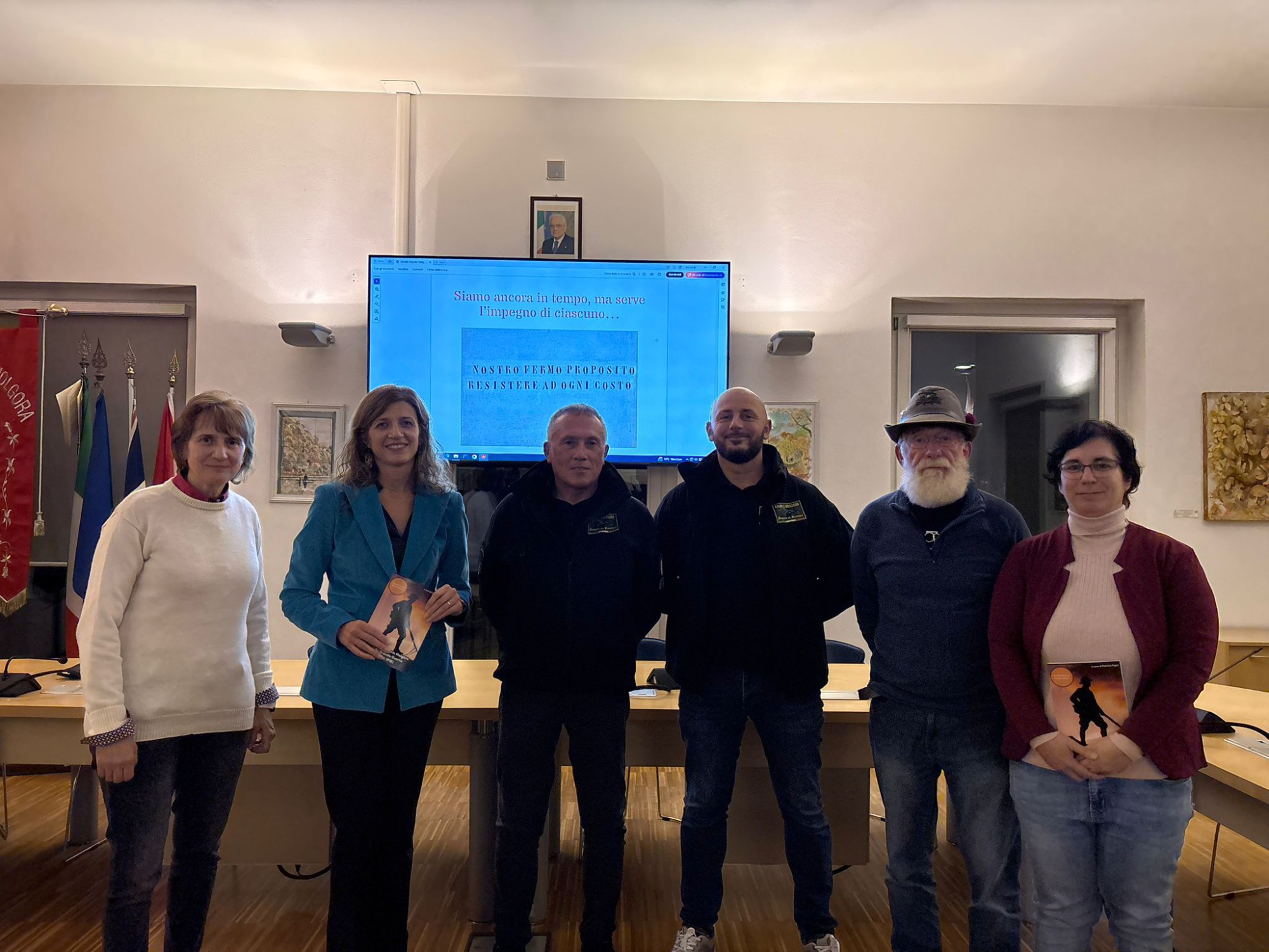 OlgiatePresentazioneLibro8.jpg (432 KB)