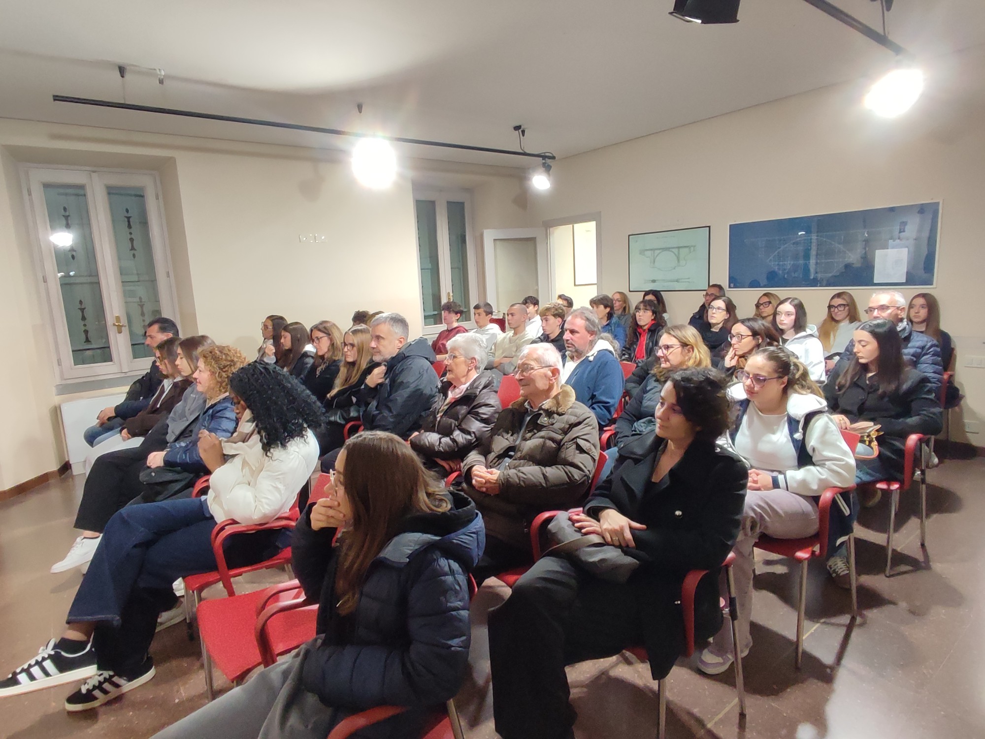 PadernoConsegnaBorseStudio__1_.jpg (475 KB)