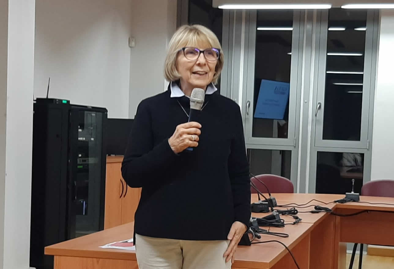 RobbiateOraBasta2.jpg (68 KB)