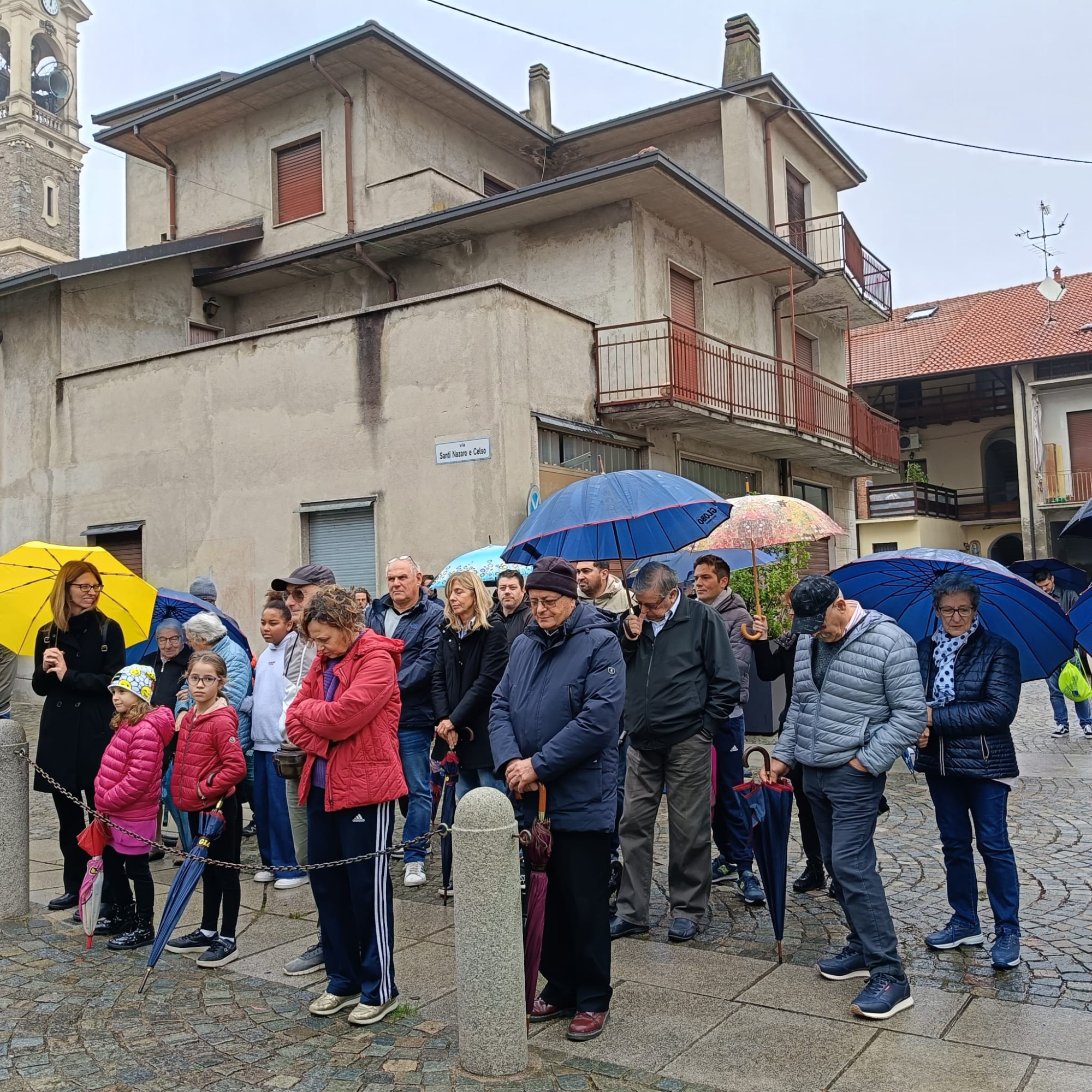 VerderioMemoriaCaduti4.jpg (986 KB)