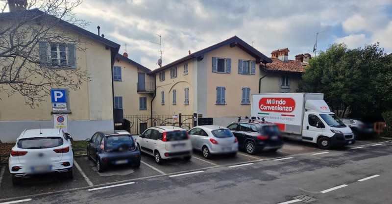 ViaTrentoLavori.jpg (84 KB)