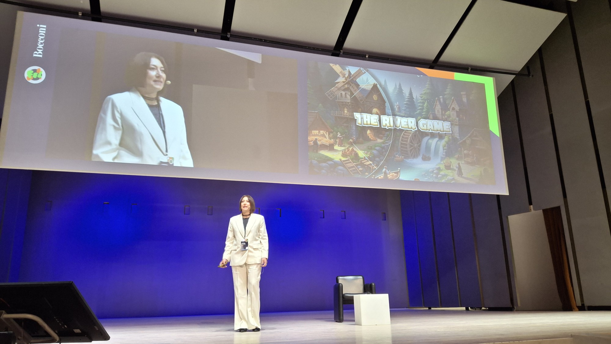 ViganoStudentiBocconi__1_.jpg (320 KB)