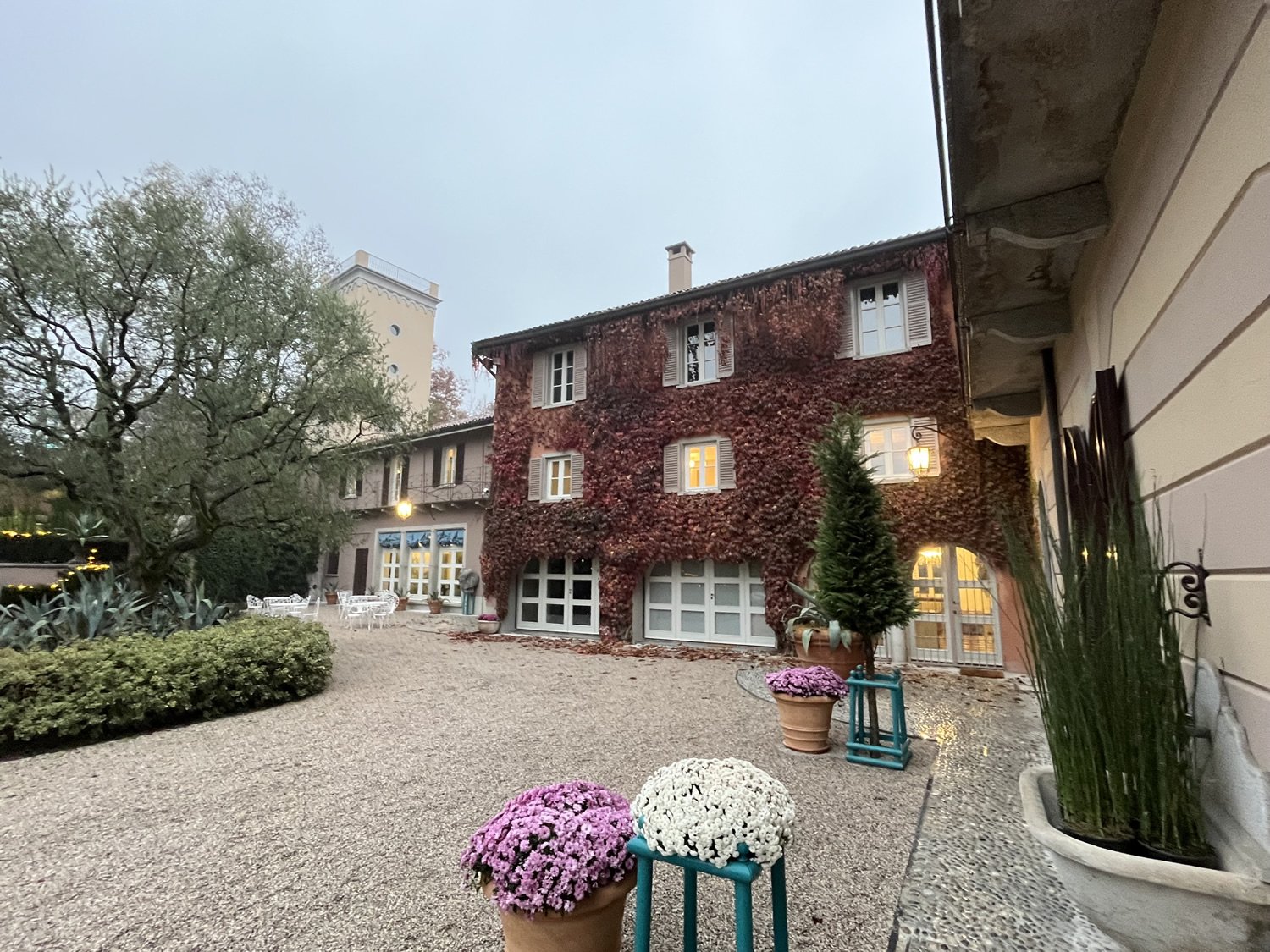 VillaLavezzariChagall2.jpg (613 KB)