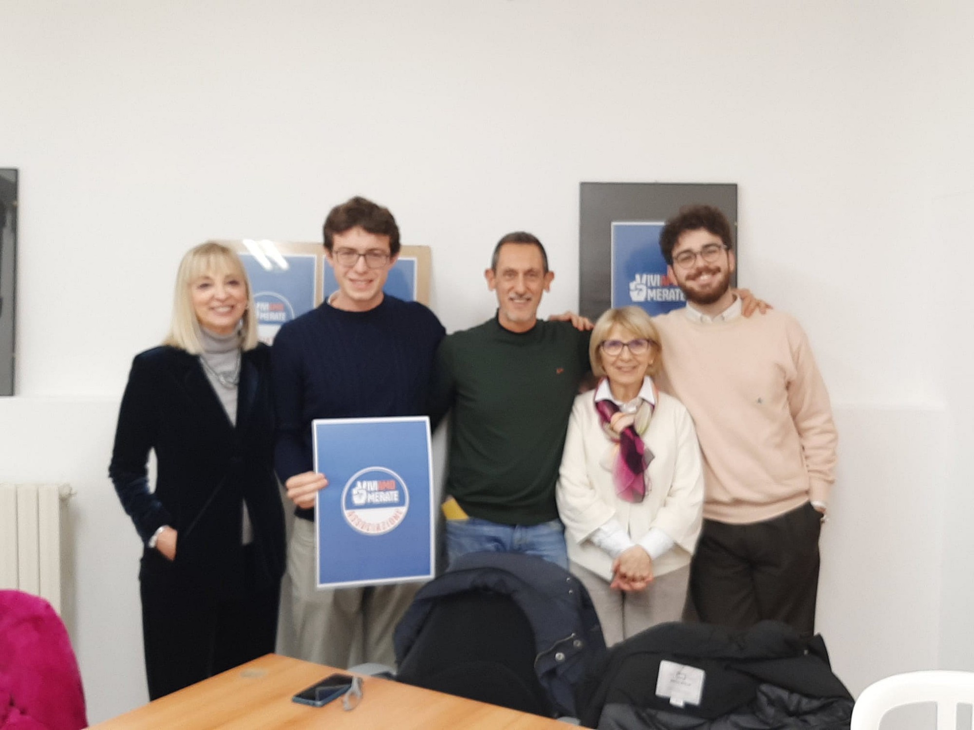 ViviamoMerateAssociazione2.jpg (257 KB)