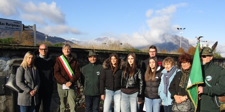 lasmariposasprimaMOL.jpg (43 KB)