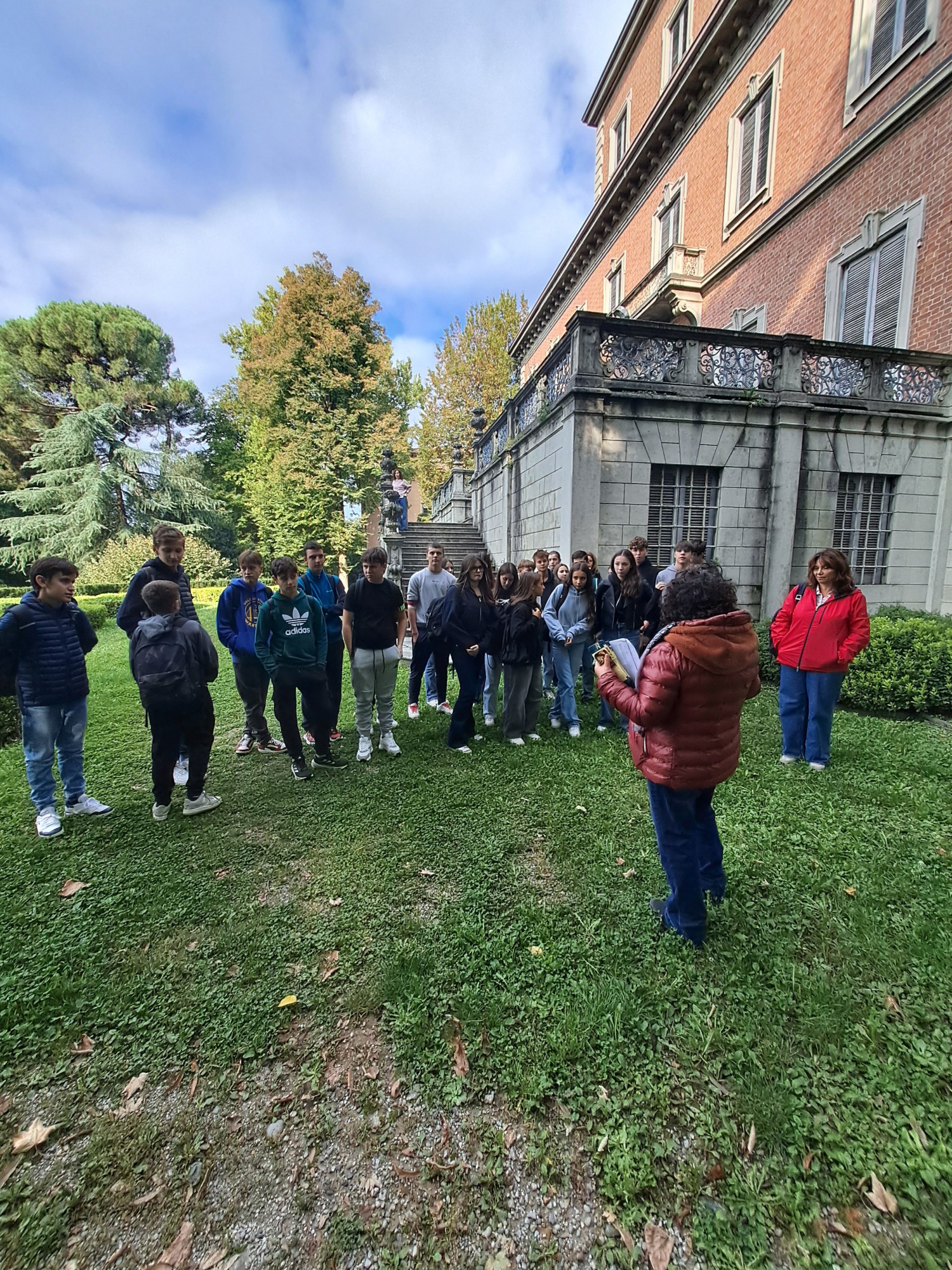 1000230438.jpg (1.06 MB)