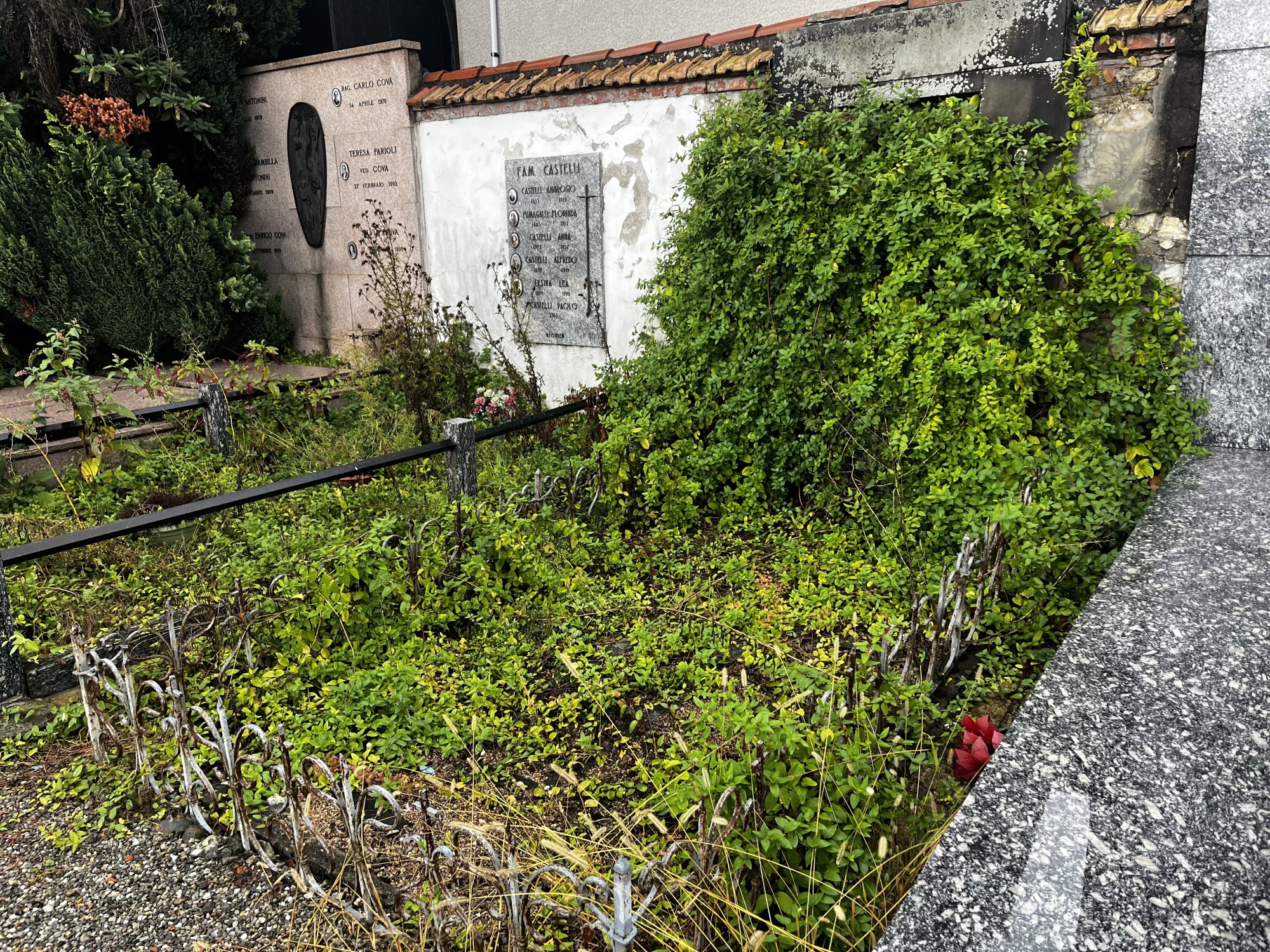 Calco_cimitero1.jpg (1.42 MB)