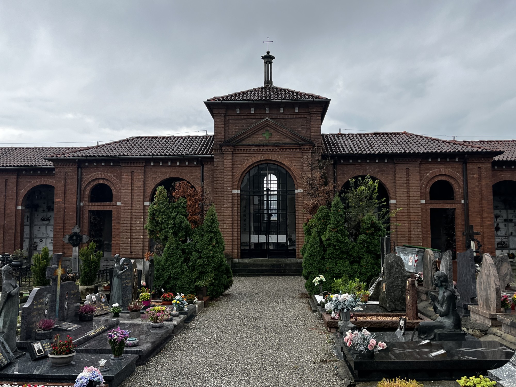 Calco_cimitero6.jpeg (735 KB)