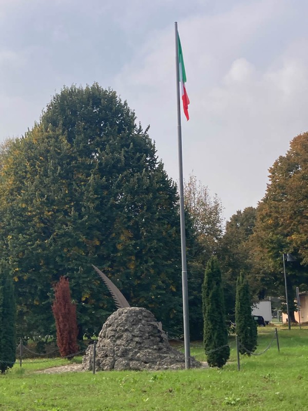 CappelloAlpini.jpg (119 KB)