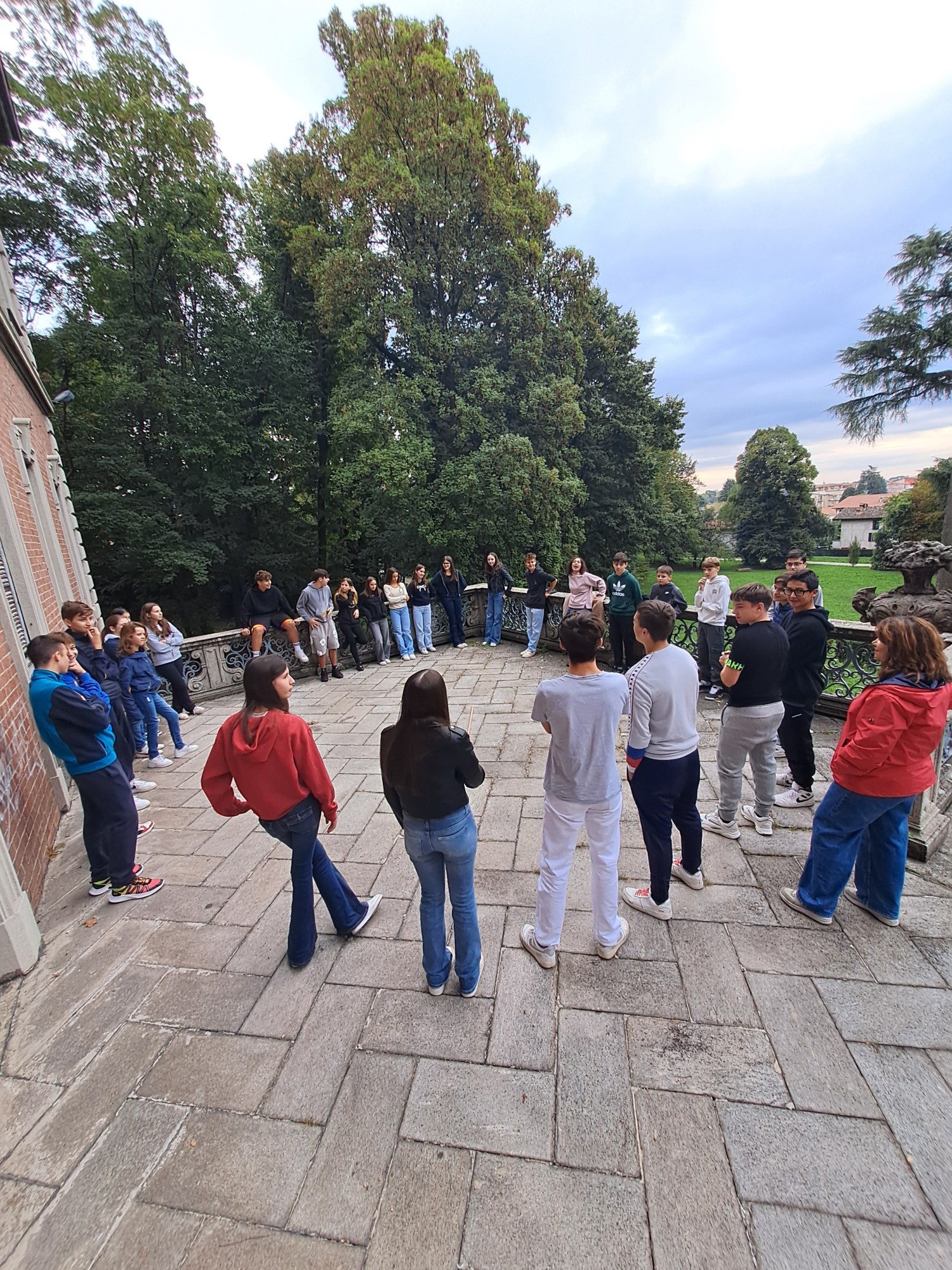 LiceoAccoglienza_Prog__2_.jpg (919 KB)