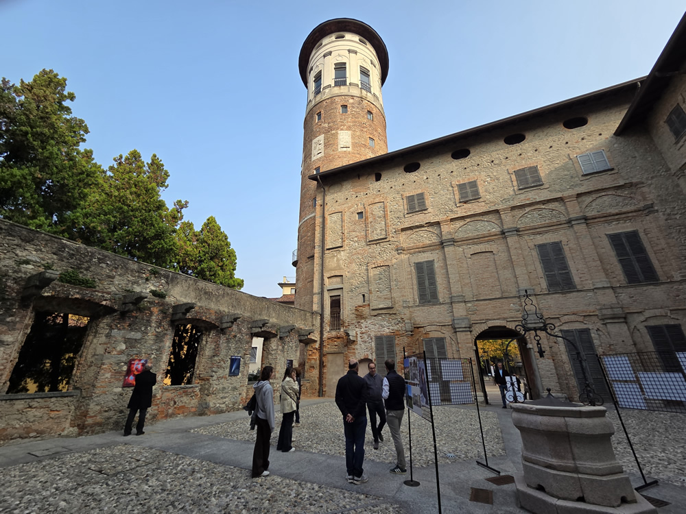 MerateMostraCastello5.jpg (324 KB)