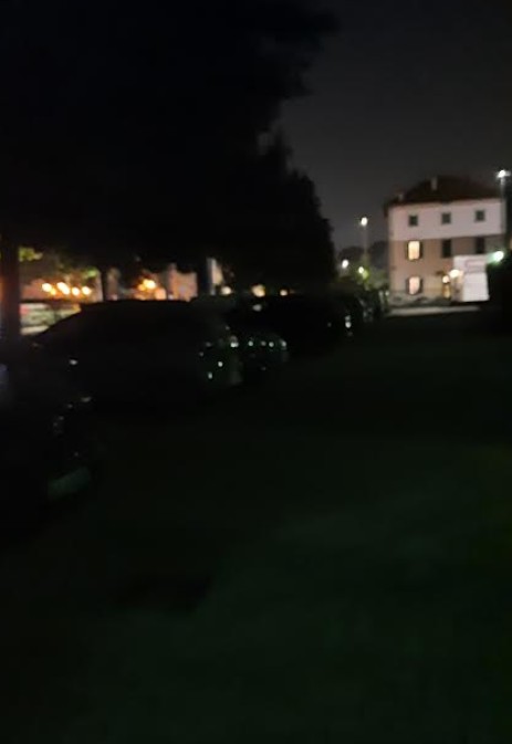 parcheggio_buio-232.jpg (21 KB)