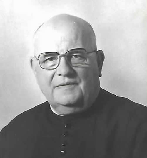 DonFrancoLongoni1.jpg (12 KB)