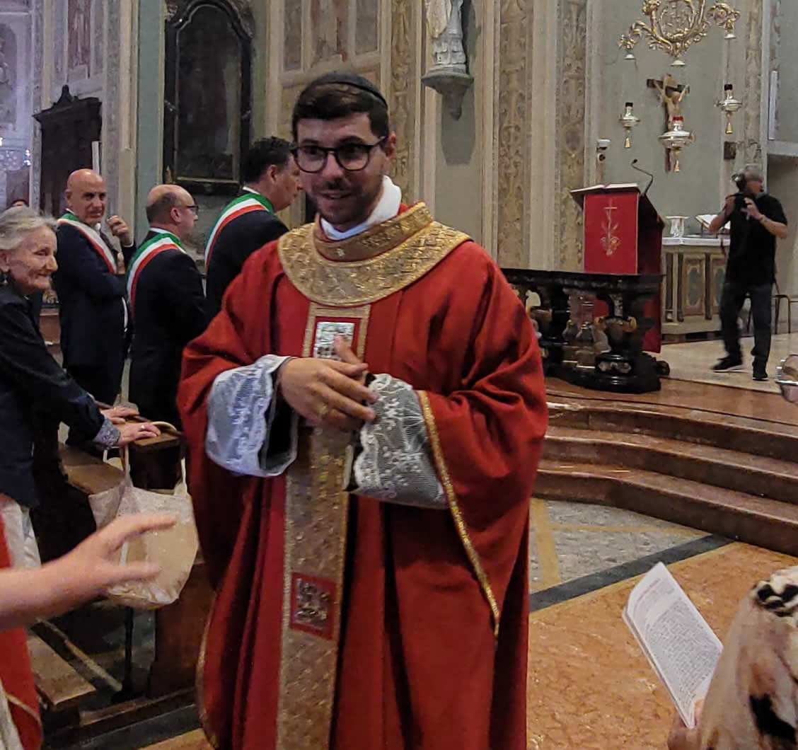 FestaDonRiccardo6.jpg (123 KB)
