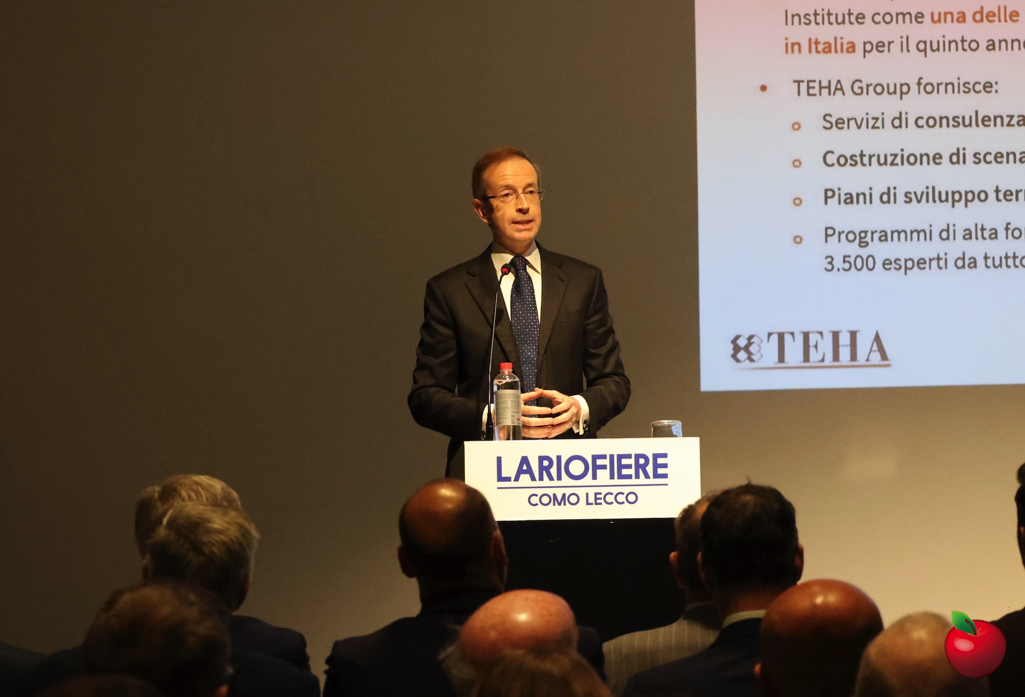 Lariofiere_studio_territoriale2.jpg (538 KB)