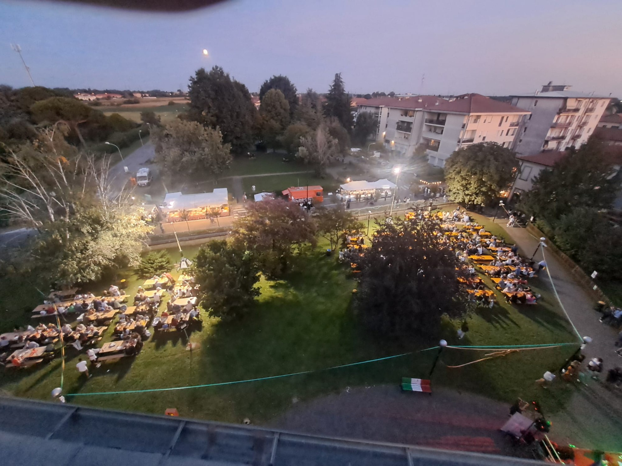 VerderioStreetFest2.jpg (462 KB)