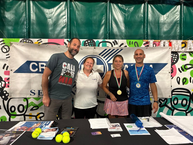 cbpadel3.jpg (158 KB)