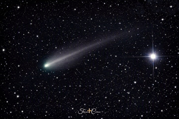 Cometa1.jpg (117 KB)