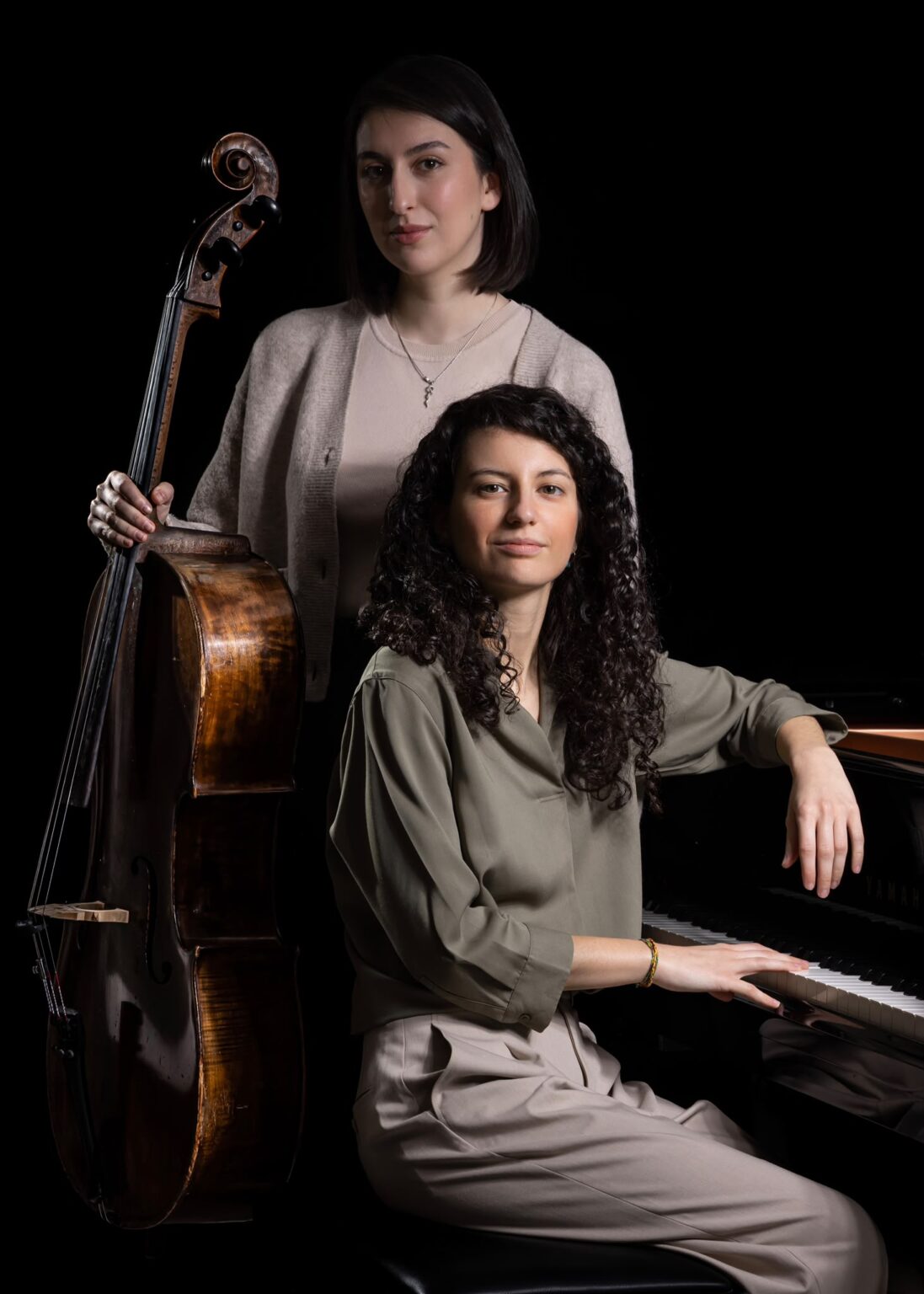 Duo-Blues-Reves-1097x1536.jpeg (137 KB)